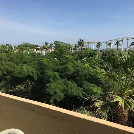Apartment De La Plage *